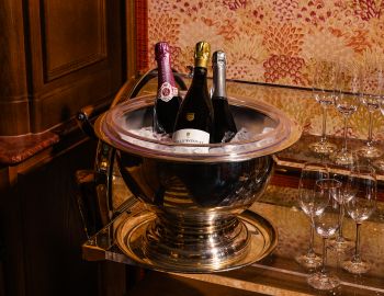 Wein- & Champagner-Tastings &ndash; Baur&rsquo;s Bar Z&uuml;rich